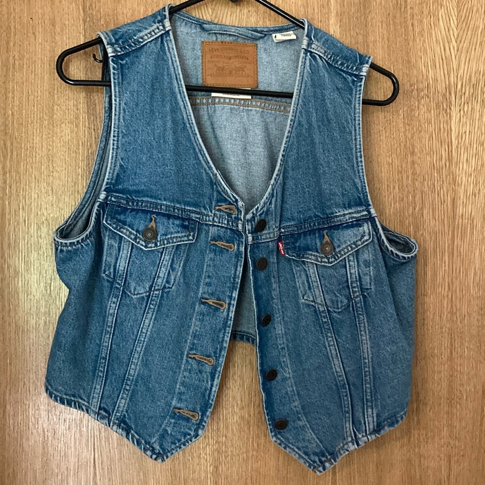 Levi’s Large Retro Denim Vest